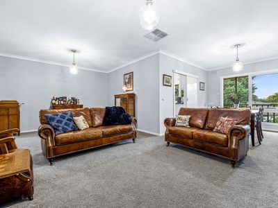 9 Ashby Drive, Dandenong North