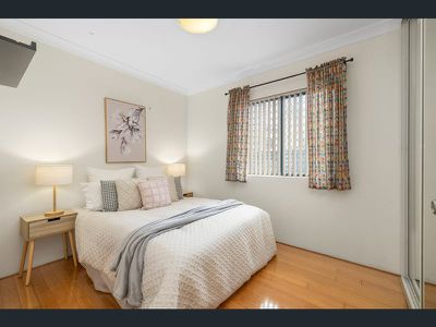 10 / 1-3 Byer Street, Enfield