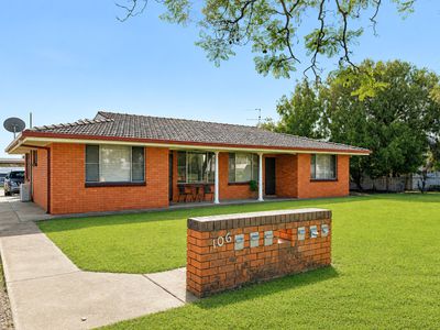 2 / 106 George Street, Gunnedah