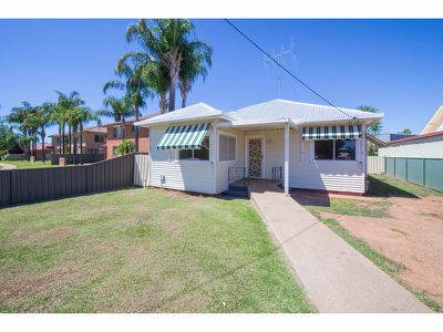 8 Marsden Street, Dubbo