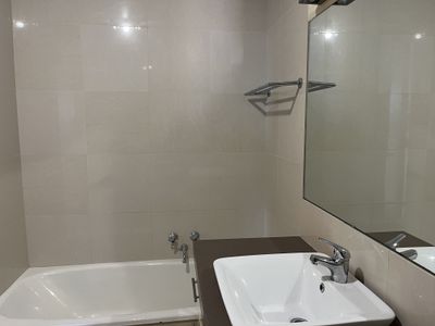 1/17 The Esplanade, Geelong