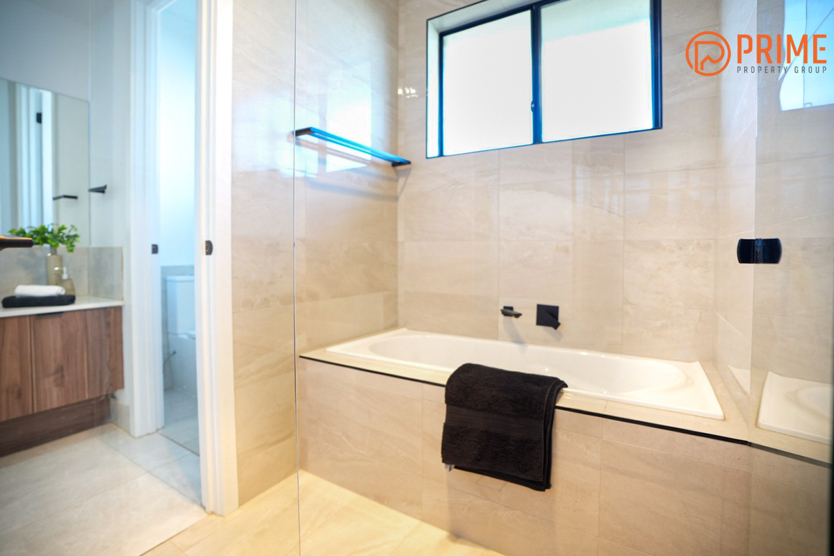 1B Cox Terrace, Northfield