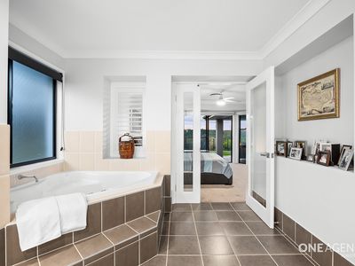 62 Brookwater Drive, Brookwater