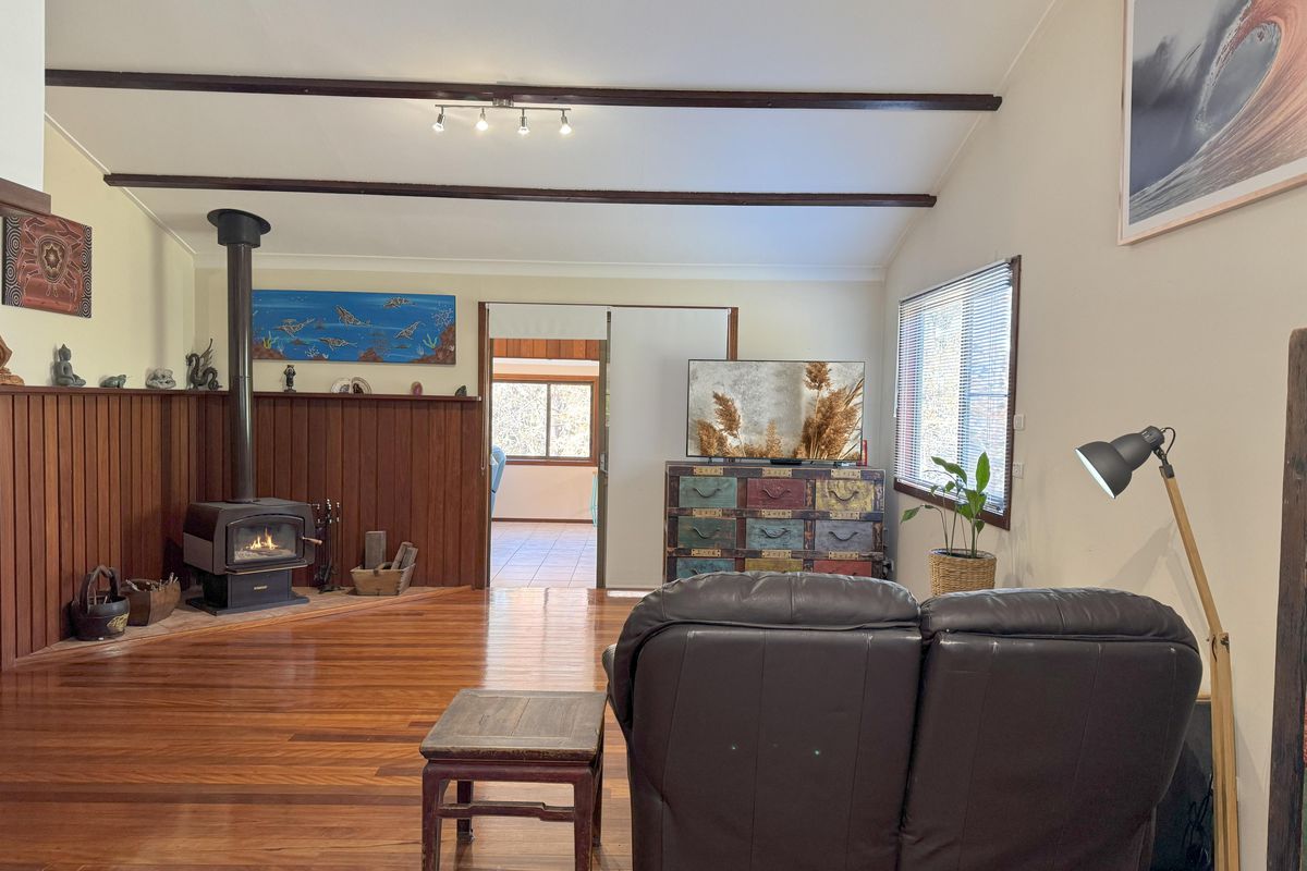 6-8 Red Oak Road, Rainbow Flat