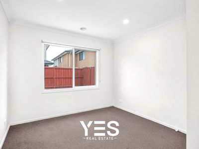 27 Fairweather Street, Clyde