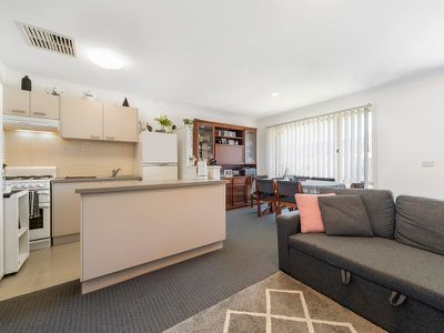 7 / 18 Reservoir Road, Frankston