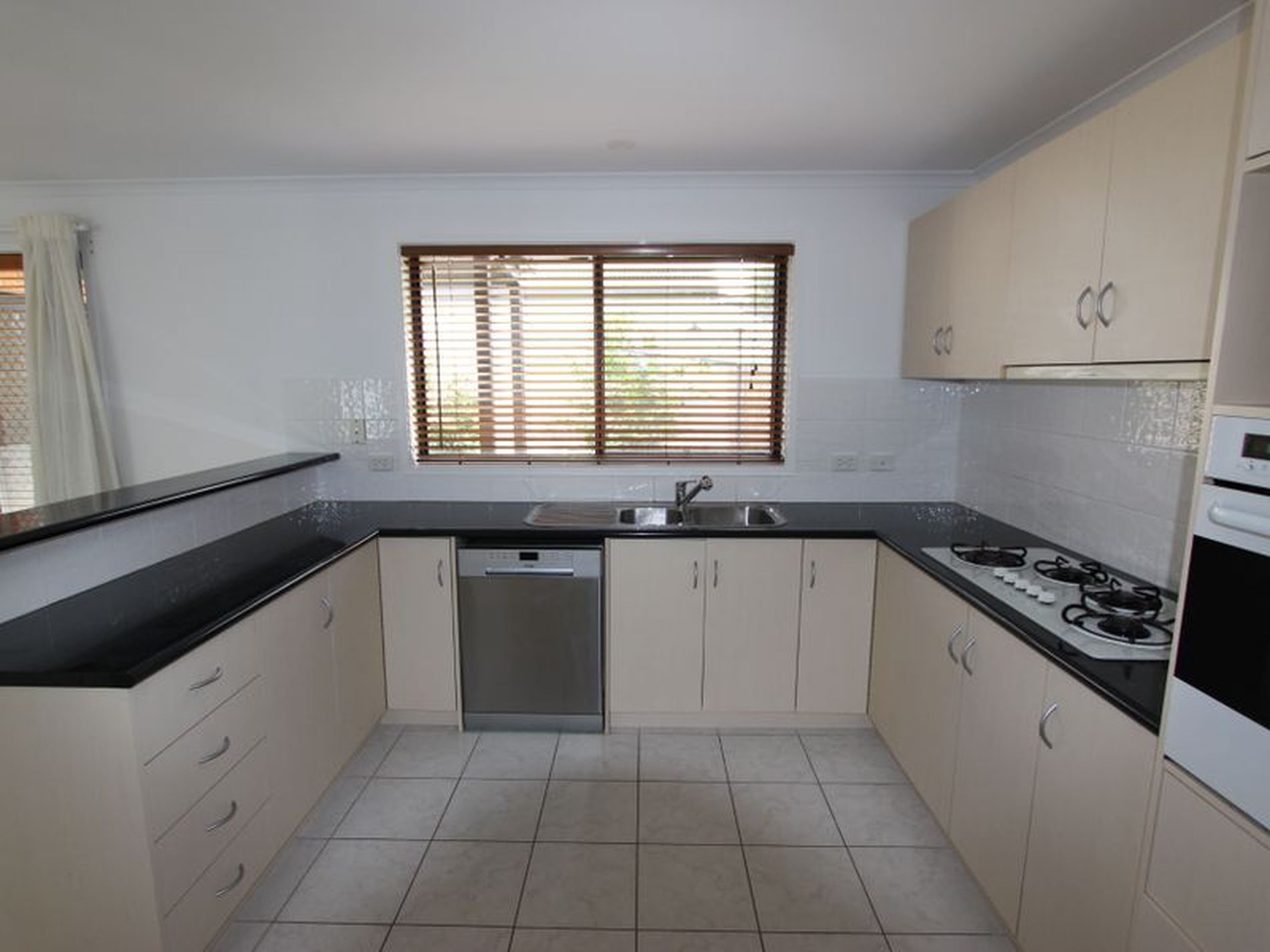 57 Carr Street, Geelong