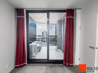 814 / 3 Grazier Lane, Belconnen