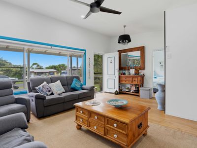 19 Waratah Avenue, Cudmirrah