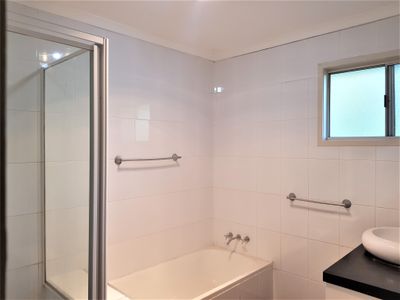 18 Parfrey Road, Rochedale South