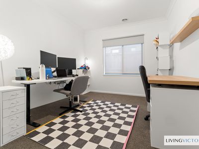 9 Journey Drive, Fraser Rise