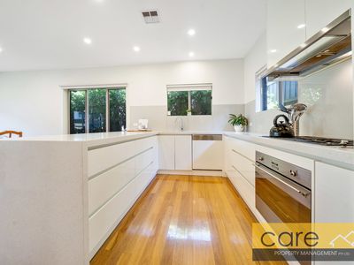 2 / 6 Haig Street, Burwood