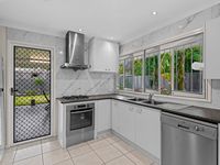 11 Durness Street, Kenmore