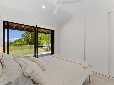 74 Gloucester Avenue, Hideaway Bay