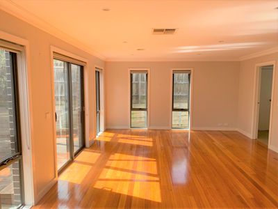 6 / 21 Hamlet Street, Greensborough