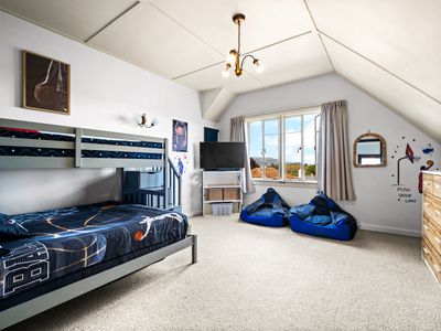 54 Hawthorn Avenue, Mornington