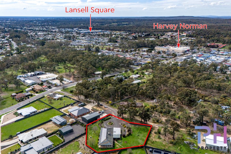 33 Stanley Crescent, Kangaroo Flat