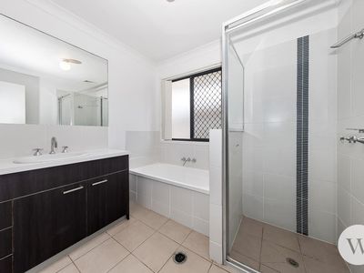 27 Waterlily Circuit, Carseldine