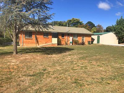 16 Amos Avenue, Blayney