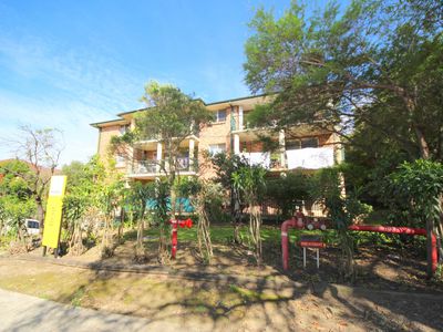 18 / 142-144 Meredith Street, Bankstown