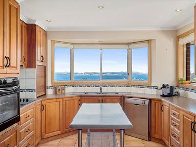 26 Jindabyne Road, Kingston Beach