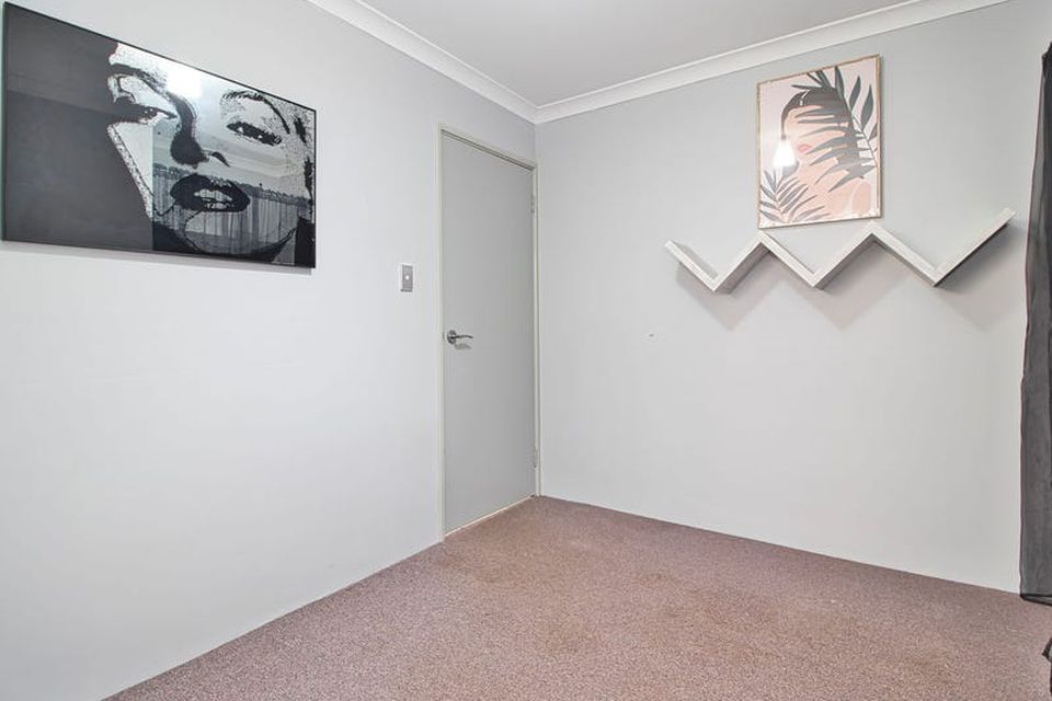 5 Grace Court , Cooloongup