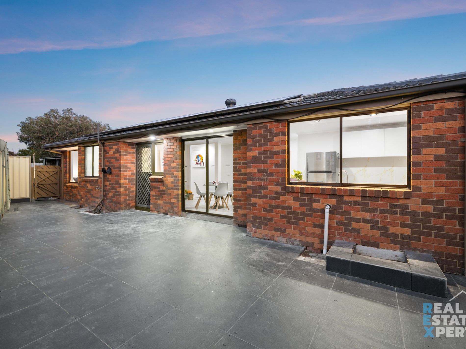 1 Dulnain Close, Hampton Park