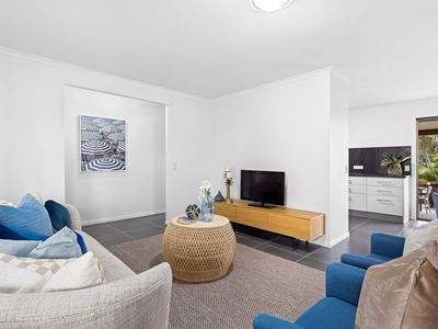 319 Belmont Road, Belmont