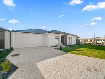 28 Arrowsmith Loop, South Guildford