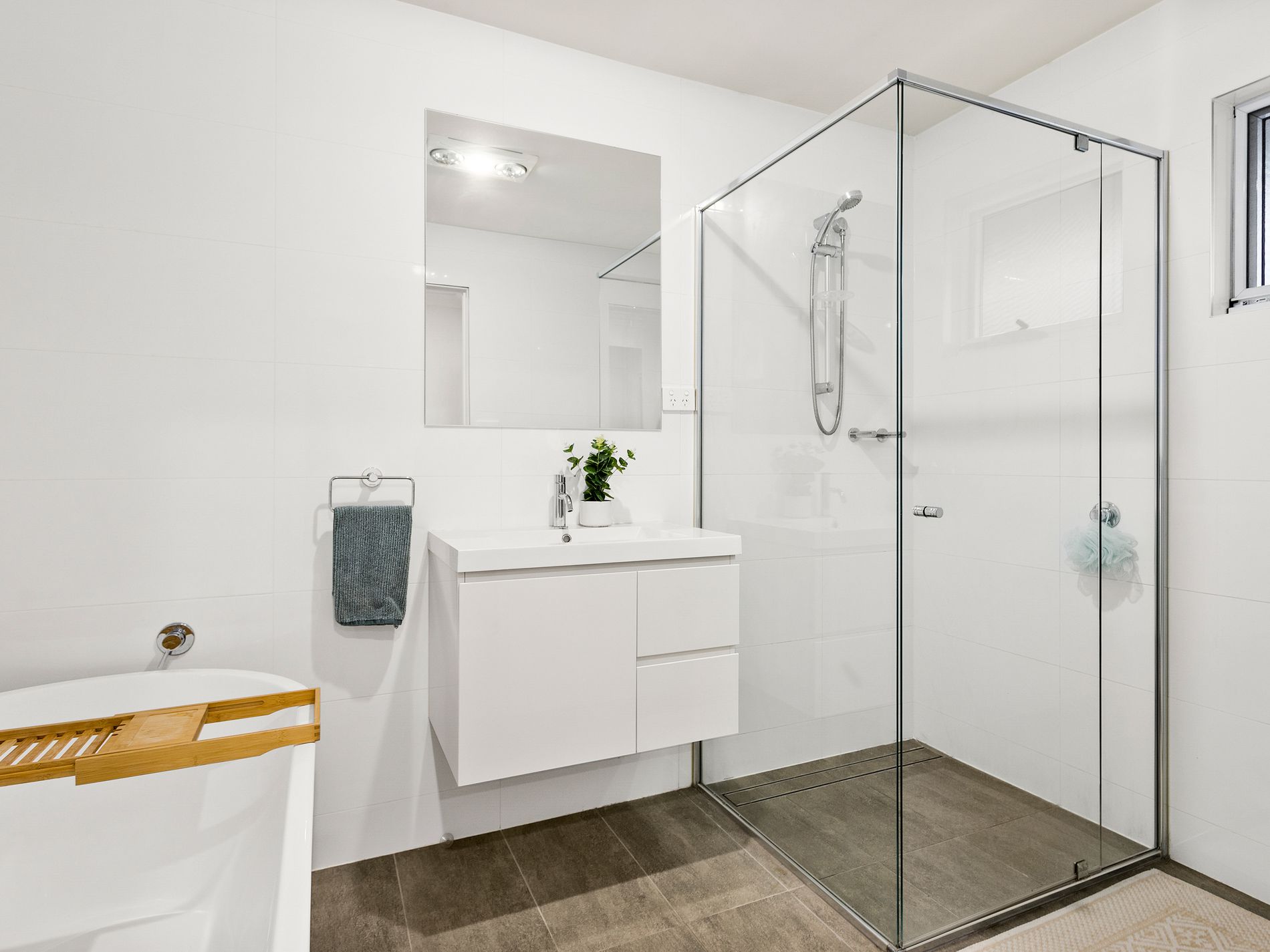 4 / 36 Taylor Road, Albion Park