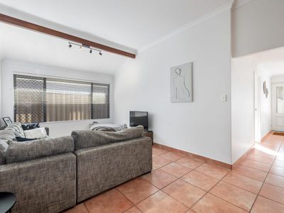 56 Bindoon Loop, Huntingdale