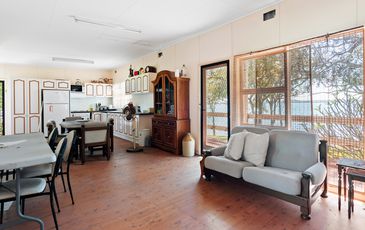 3 Omaru Place, Summerland Point