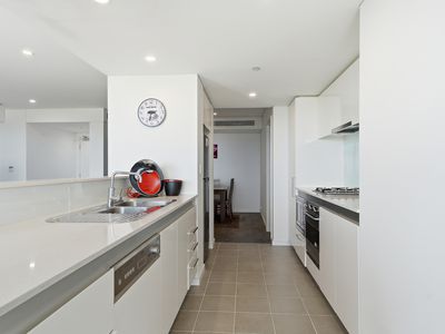 1401 / 30 The Circus, Burswood