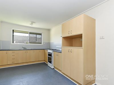 77 Sinclair Dr, Ellen Grove
