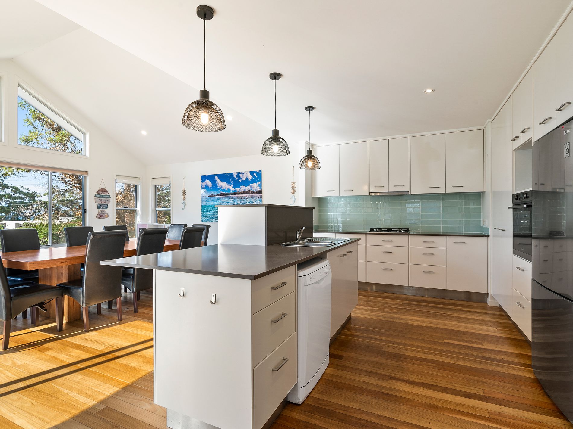 235 Elizabeth Drive, Vincentia