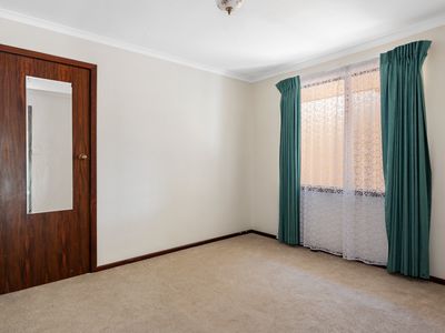 24 Cotter Street North, Hannans