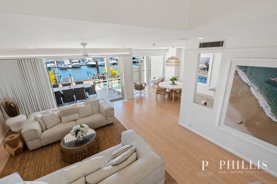 4604 The Parkway, Sanctuary Cove