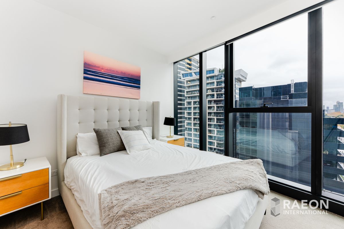 1613 / 18 Claremont St, South Yarra