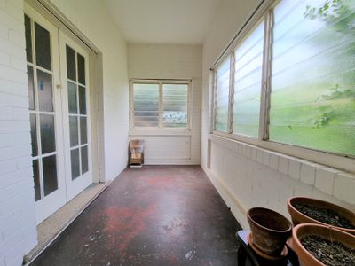 1 / 3 Park Avenue, Ashfield