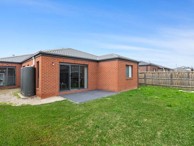5 Selleck Drive, Point Cook