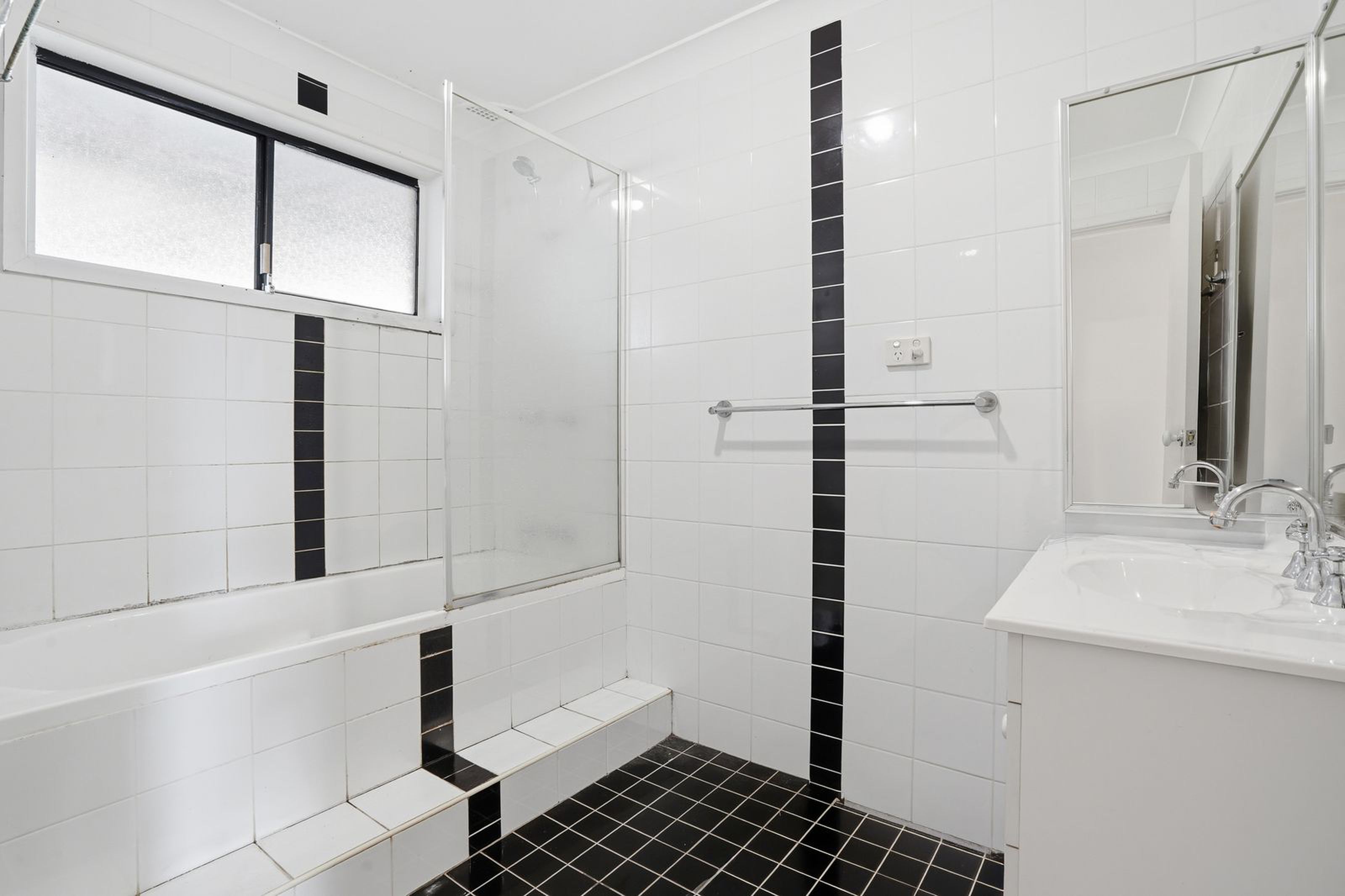 16 Ikin Street, JAMISONTOWN
