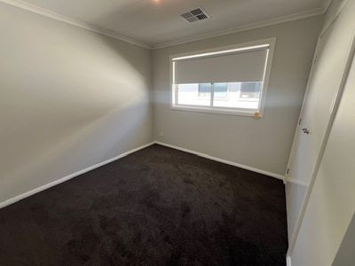 11 Burgmann Street, Oran Park