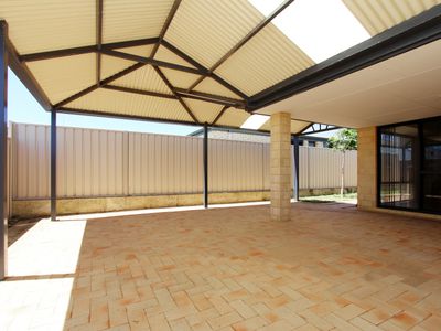 11 Arniston Way, Darch