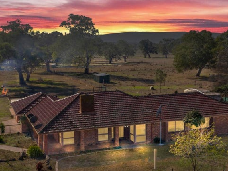 1505 Donnybrook Rd, Woodstock