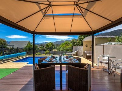 16 Old Apple Court, Huonville
