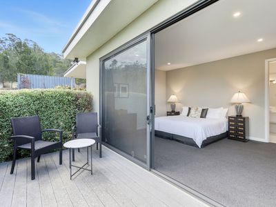 11903 Tasman Highway, Rocky Hills