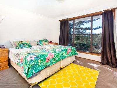 27 Tait Avenue, Kanahooka
