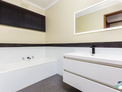 41 Gordon Avenue South, Altona Meadows