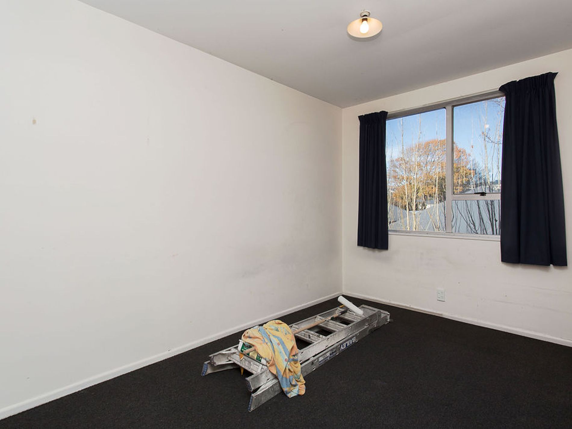 Unit 1,2 / 25 Vienna Street, Waltham