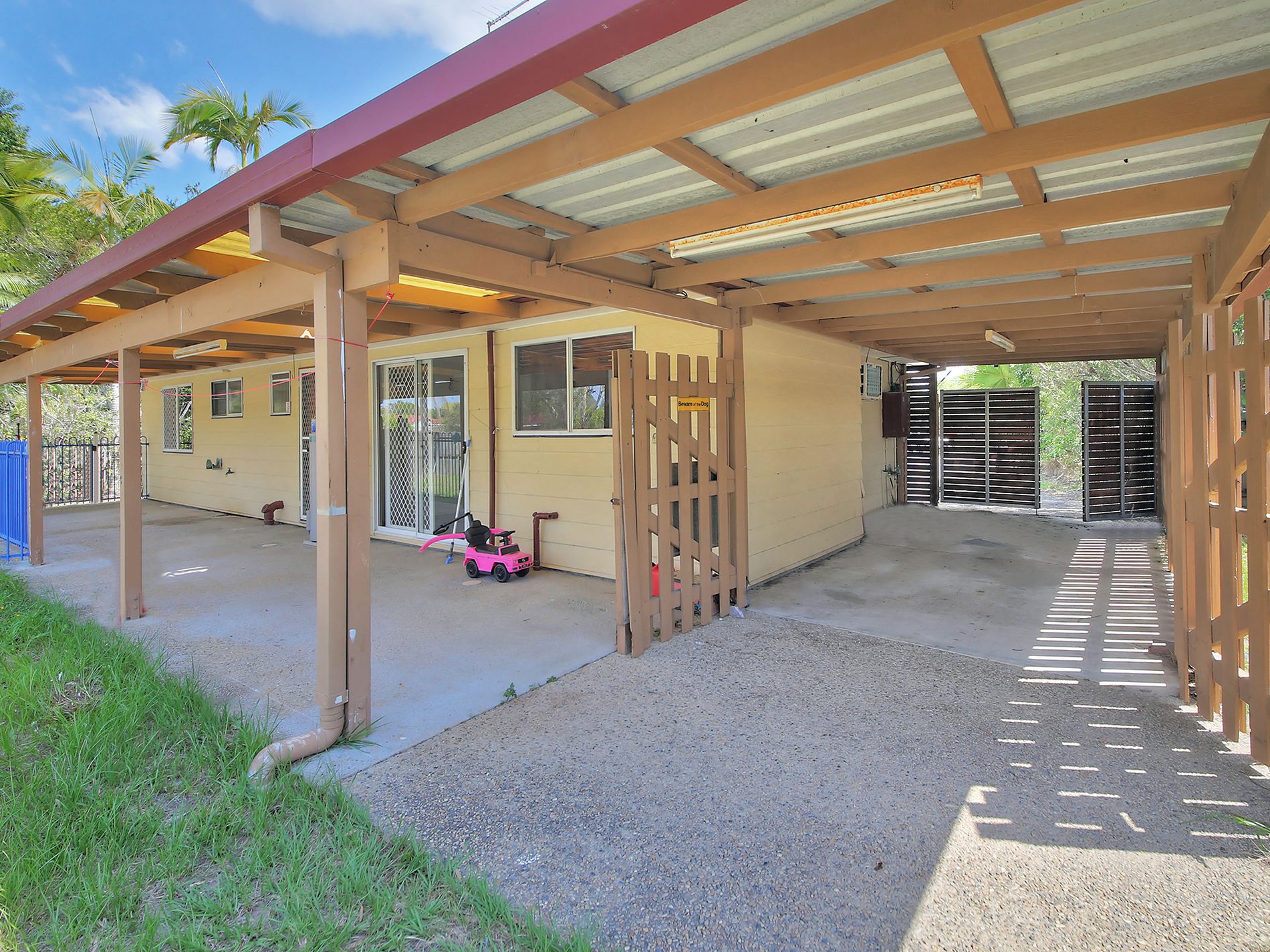 52 Royena Court, Crestmead